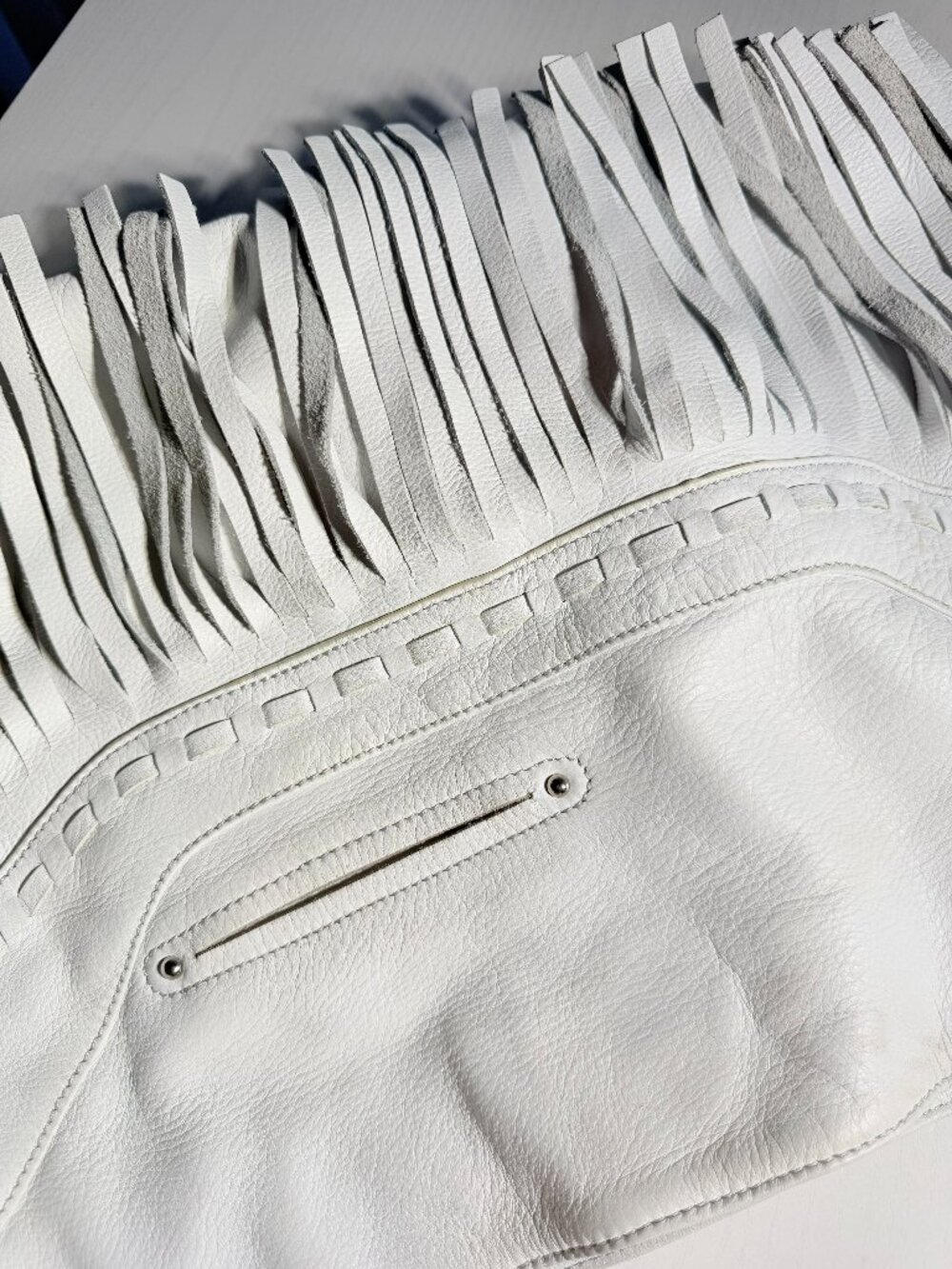 B. Makowsky White Leather Fringe Hobo Shoulder Bag Purse Leopard Lining